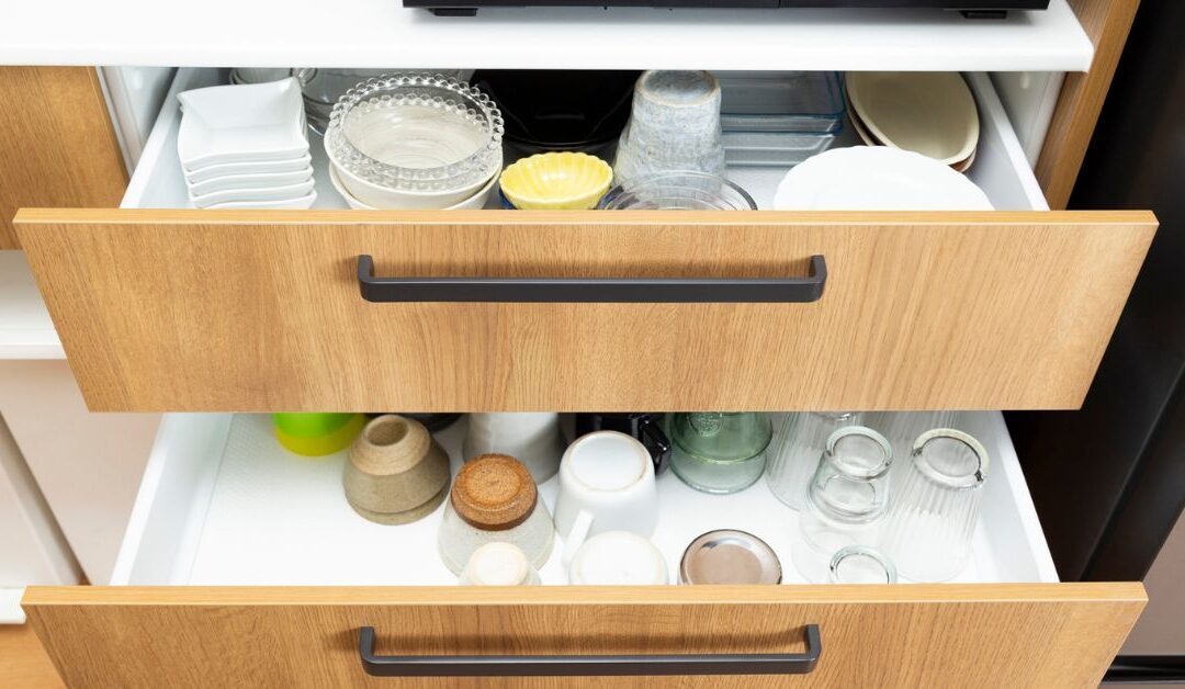 From Chaos to Calm: Kitchen Storage & Organization Solutions That Work
